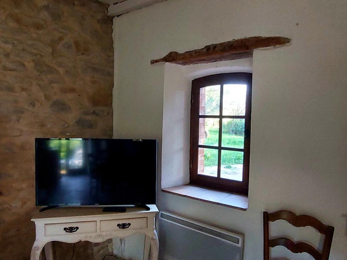 Mazet Du Chateau Joyeux De Violet Pépieux Eksteriør bilde